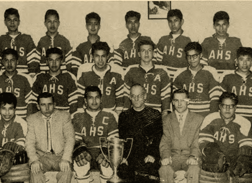 image of the assinboia residential school hockey team